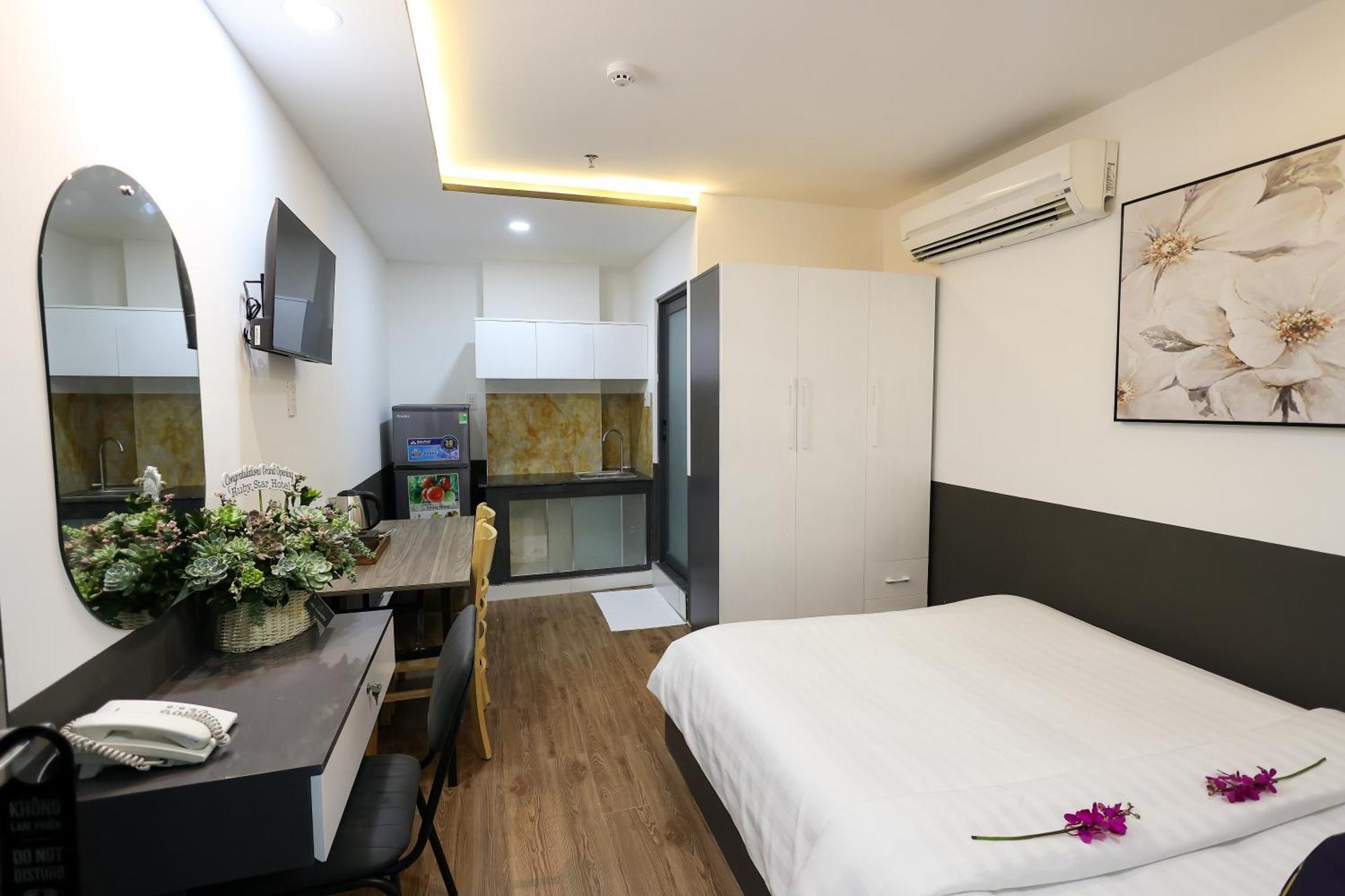 Ruby Star Nam Quoc Cang Ho Chi Minh City